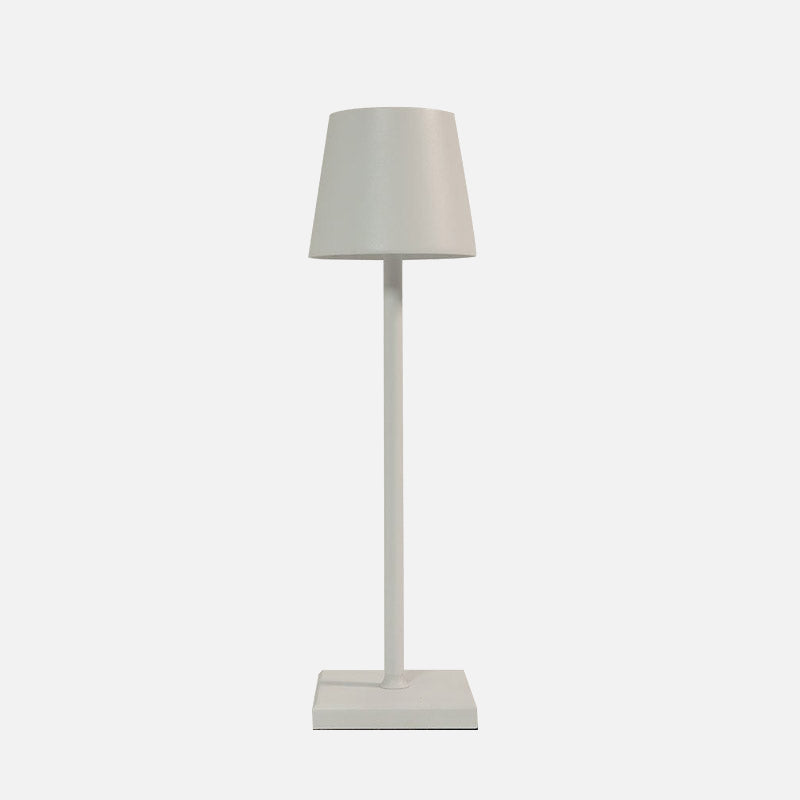 Dainty LED Cordless Table Lamp