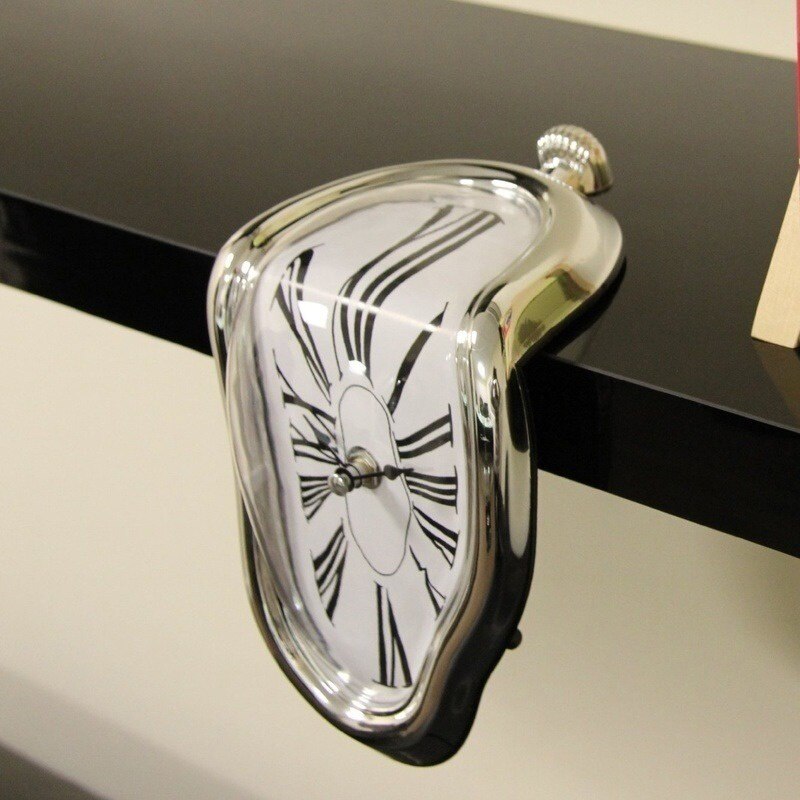 Sitting Twisted Clock