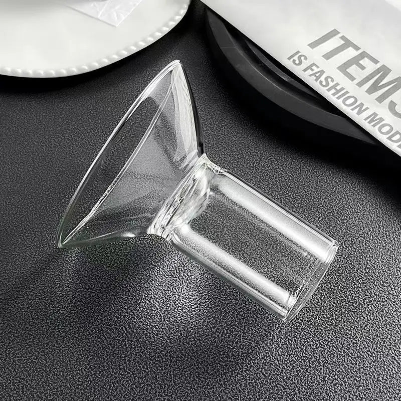 Borosilicate glass elevated cocktail martini glass cup with wide base