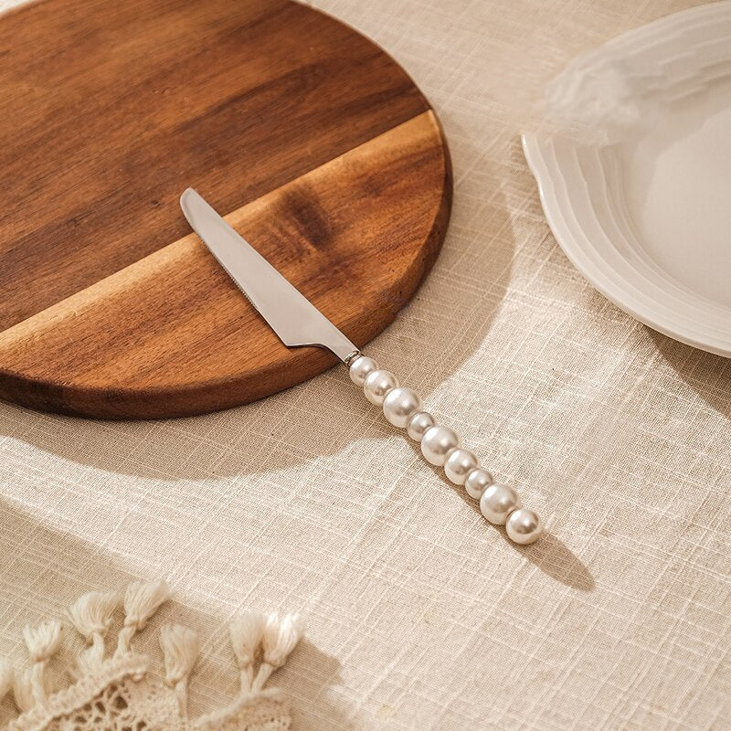 Pearl Art Flatware