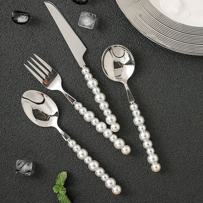 Pearl Art Flatware