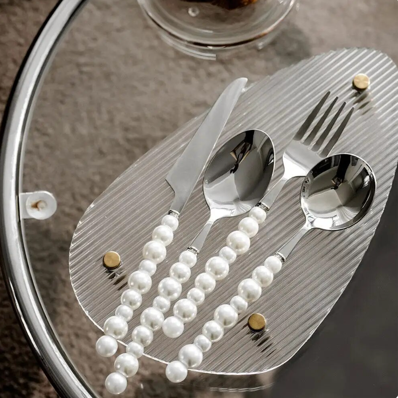 Pearl Art Flatware