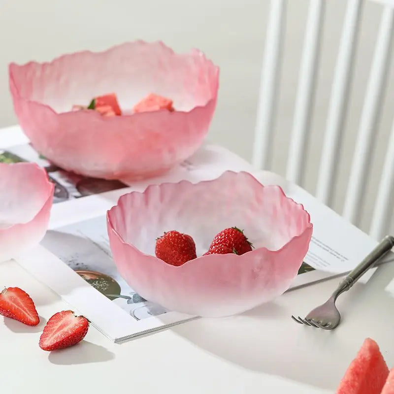 Frosted gradient dessert bowl textured glass bowl with petal edges for dessert