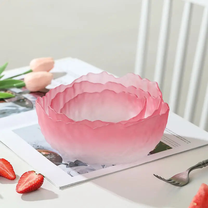 Frosted gradient dessert bowl textured glass bowl with petal edges for dessert