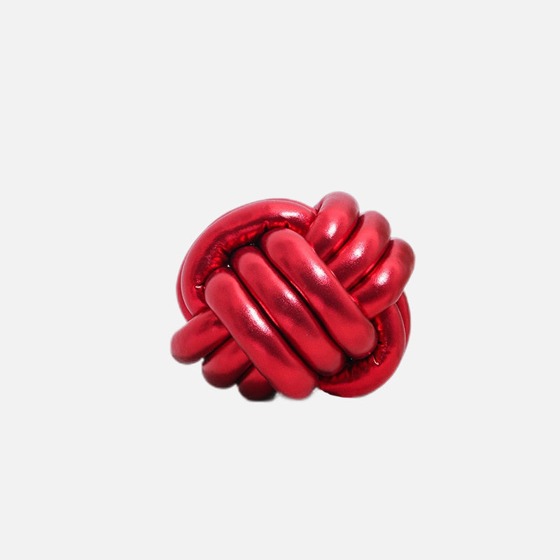  Twist Pillow Knot Round