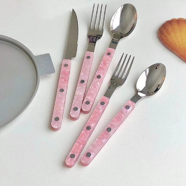 Blush Quartz Retro Tableware Set