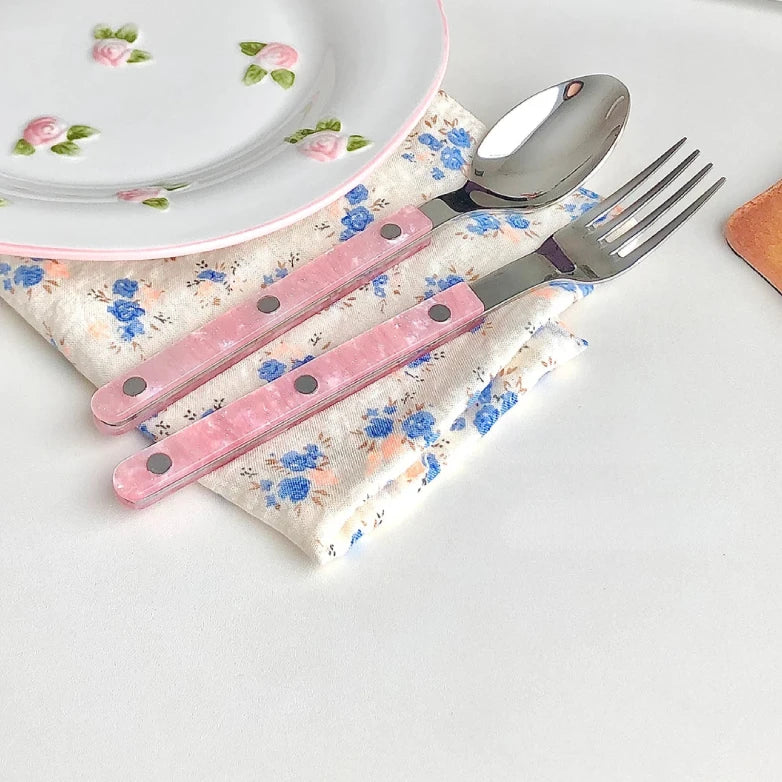 Blush Quartz Retro Tableware Set