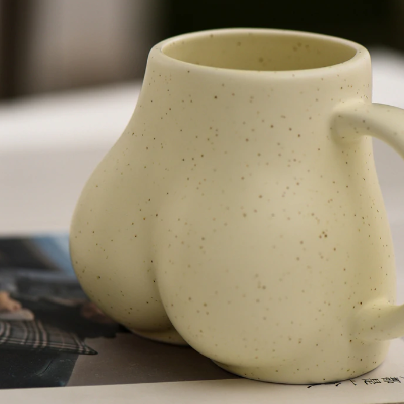 Drinkware in Funny booty Shaped Ceramic for Coffee and Tea Cup