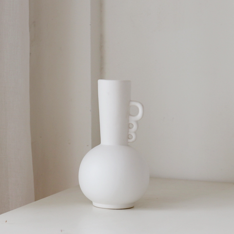 Coraline Organic Shape Ceramic Vase