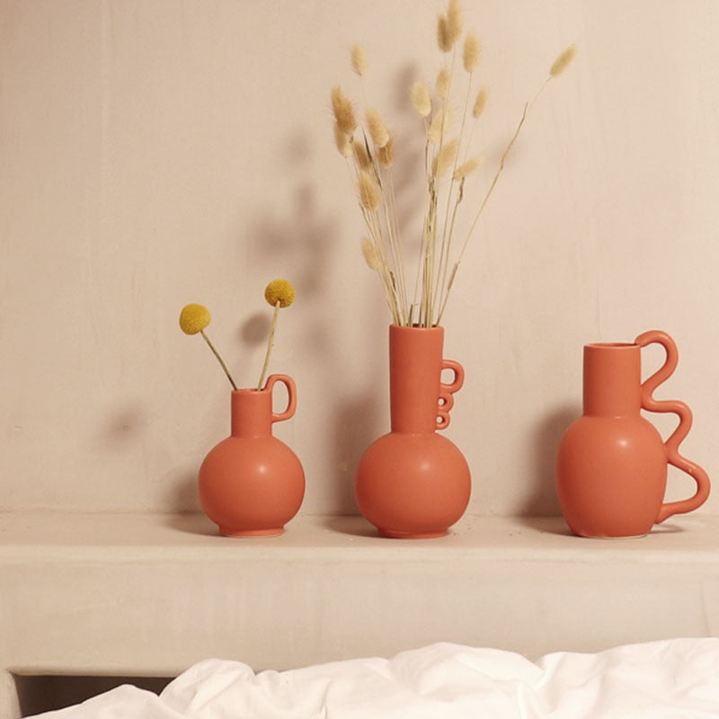 Coraline Organic Shape Ceramic Vase