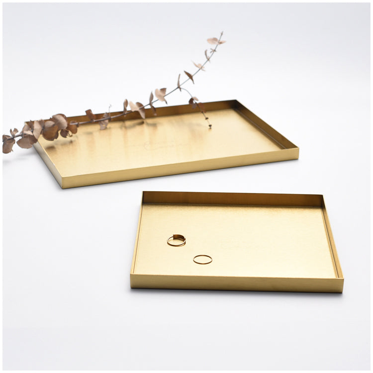 Dorado Embossed Golden Trays