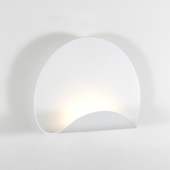 Eclipse Metal Wall Lamp