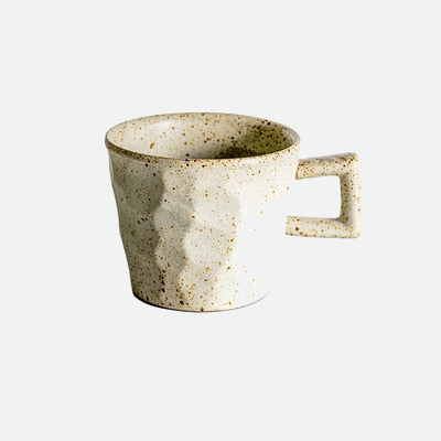 Drinkware in Ceramic Mug for Breakfast Coffee Cup