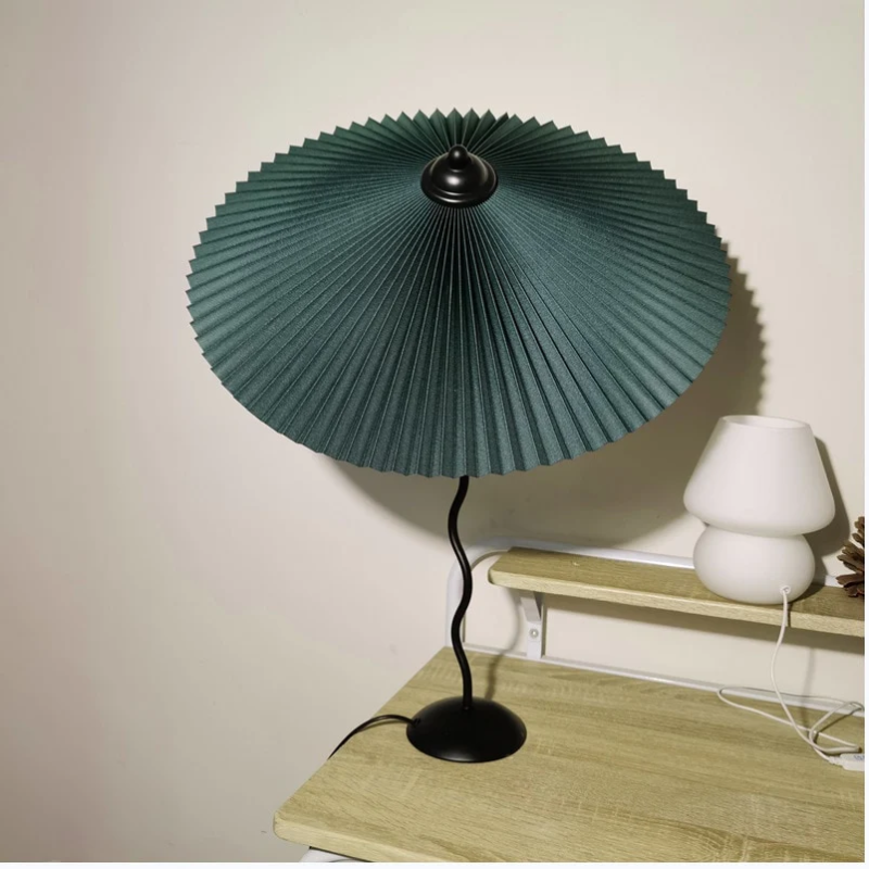 Iron Design Umbrella Table Lamp Bedside Lamp 