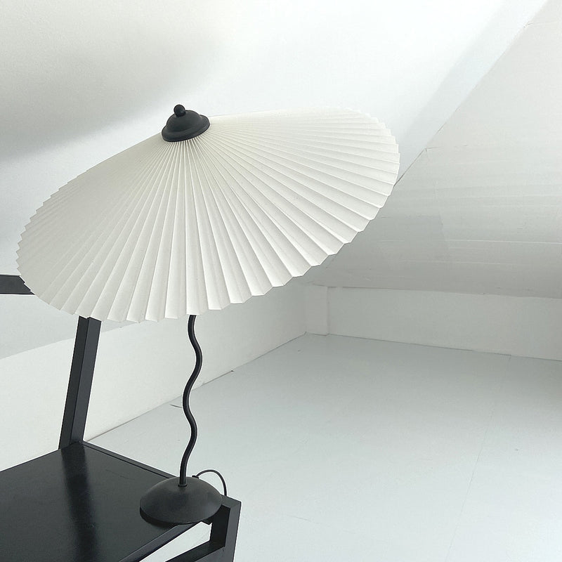 Iron Design Umbrella Table Lamp Bedside Lamp 