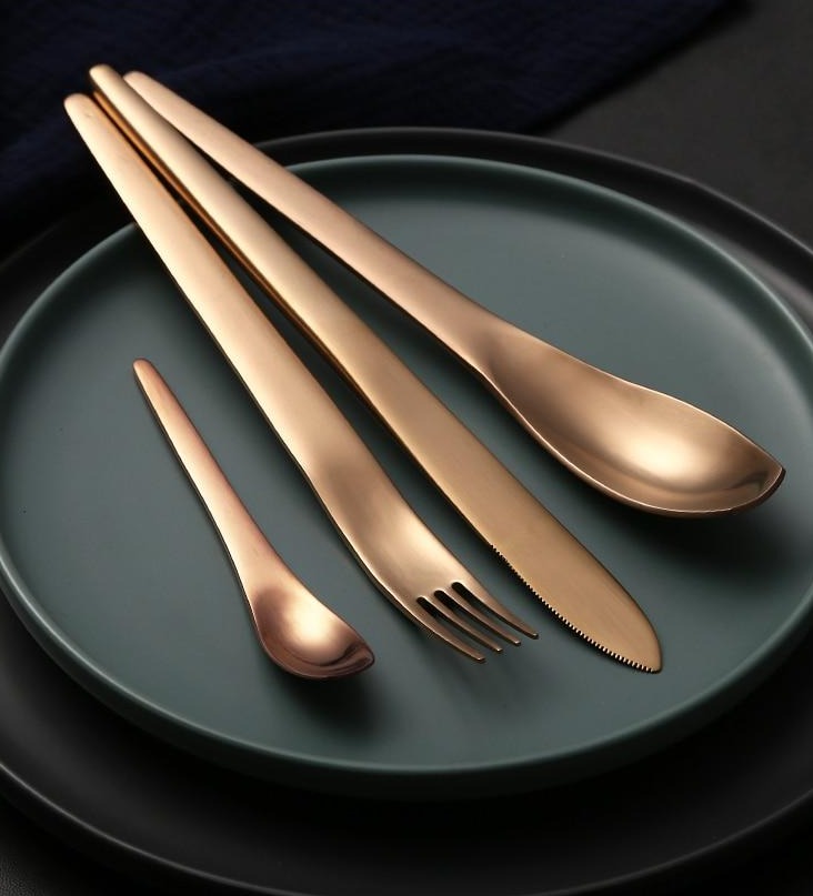 Modern Japanese Stainless Steel Cutlery Set rose gold