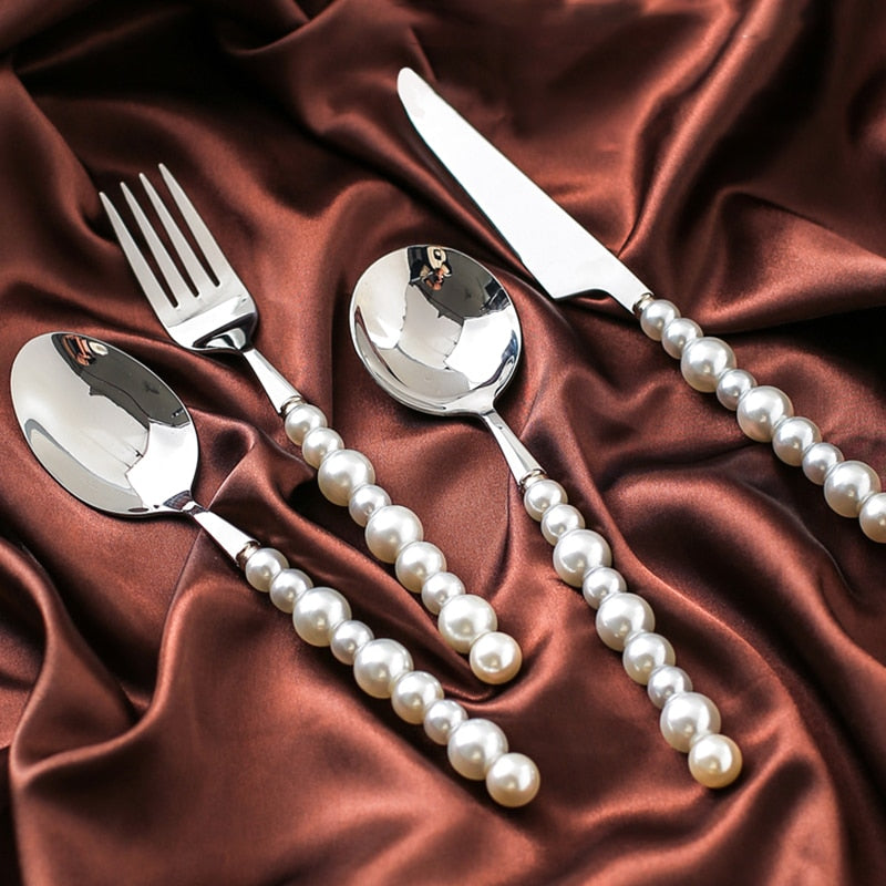 Pearl Art Flatware