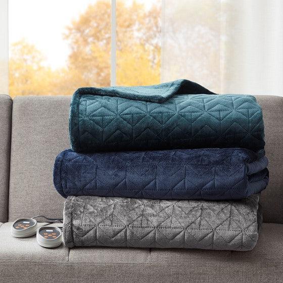 Quilted Plush Heated Blanket