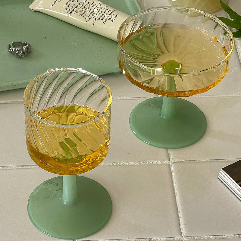 Gobelet de jade d’été et verre coupé