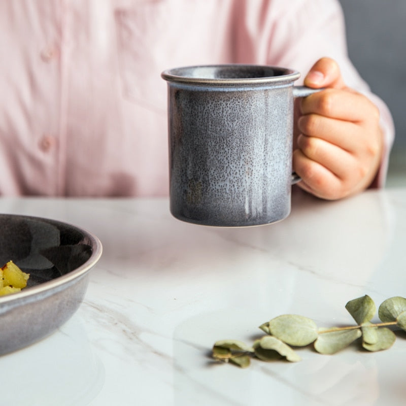 round glossy ceramic mug