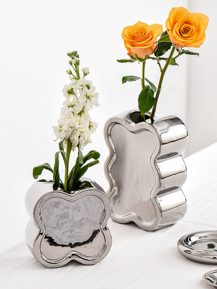 Retro vibes Flower Vases in Silver Plated Ceramic Design Perfect for Gifts