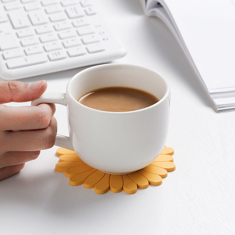 Yellow and Brown Silicone Sunflowers Shape Table Coaster