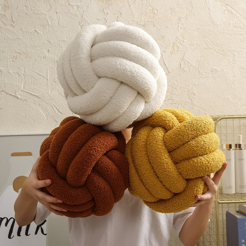 Round Yellow White Brown Knot Cushion