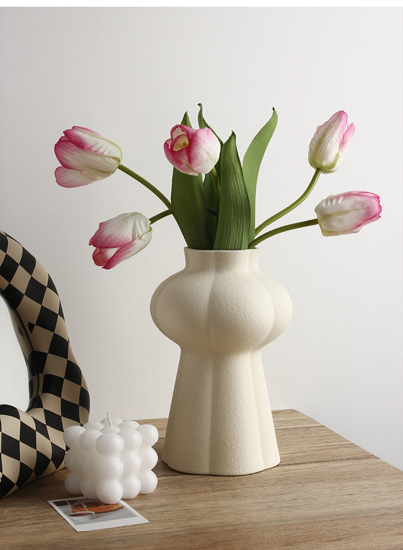 Tuber Rounds Flower Vase