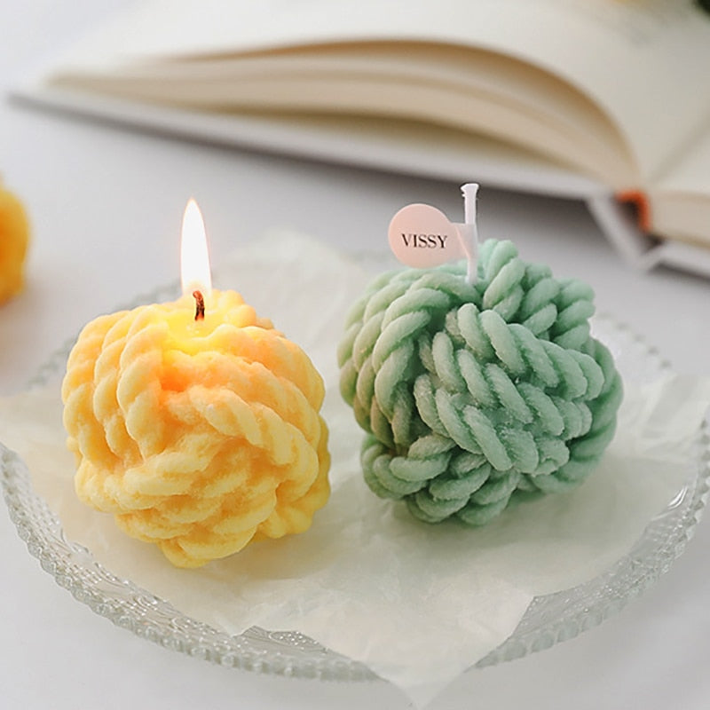 Wool Knot Textured Decorative Candle