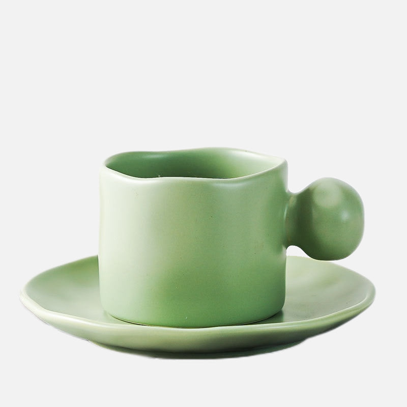 Creative Ceramic Cups With Saucers