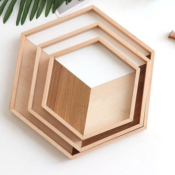 Hexagonal natural wood and white trays set