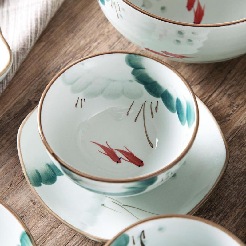 Painted Japanese Porcelain Dinnerware with Gold Trim