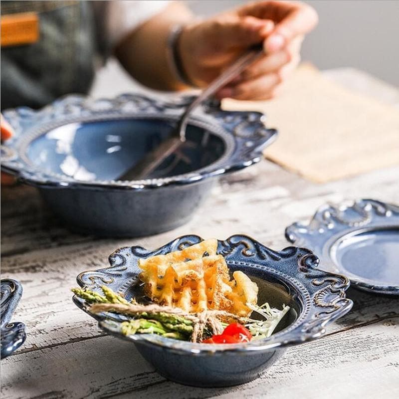 Blue And White Antique Relief Ceramic Dinner Plate Set Porcelain Main Dish Serving Tray Dessert Salad Dishes Tableware 1 pc