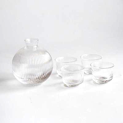 round textured vertical stripe sake pot and cups