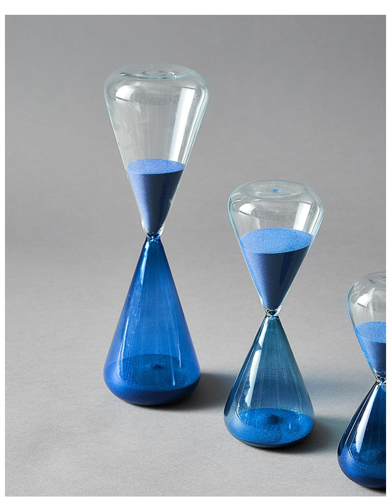 colored glass 15 minutes 30 minutes 60 minutes 5 minutes sand filled hourglass clock