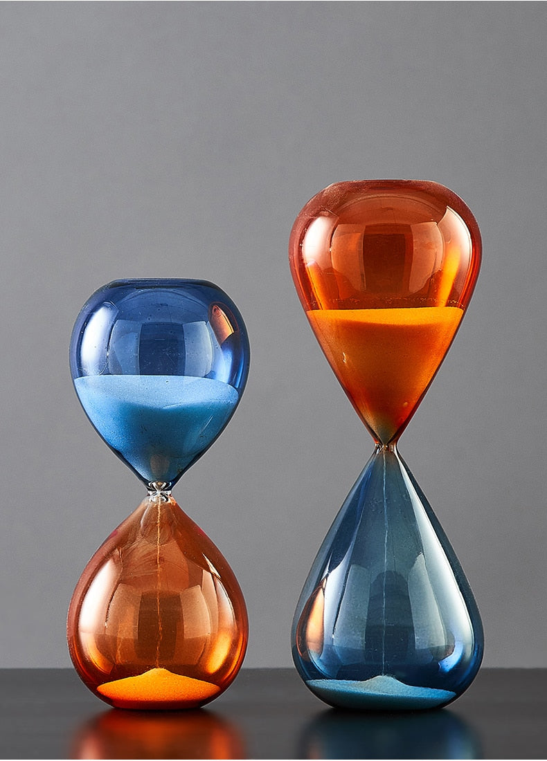 colored glass 15 minutes 30 minutes 60 minutes 5 minutes sand filled hourglass clock